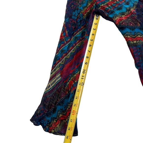 Chico’s Silk Multicolored Long Sleeve V-neck Top Size 3 - Picture 11 of 17